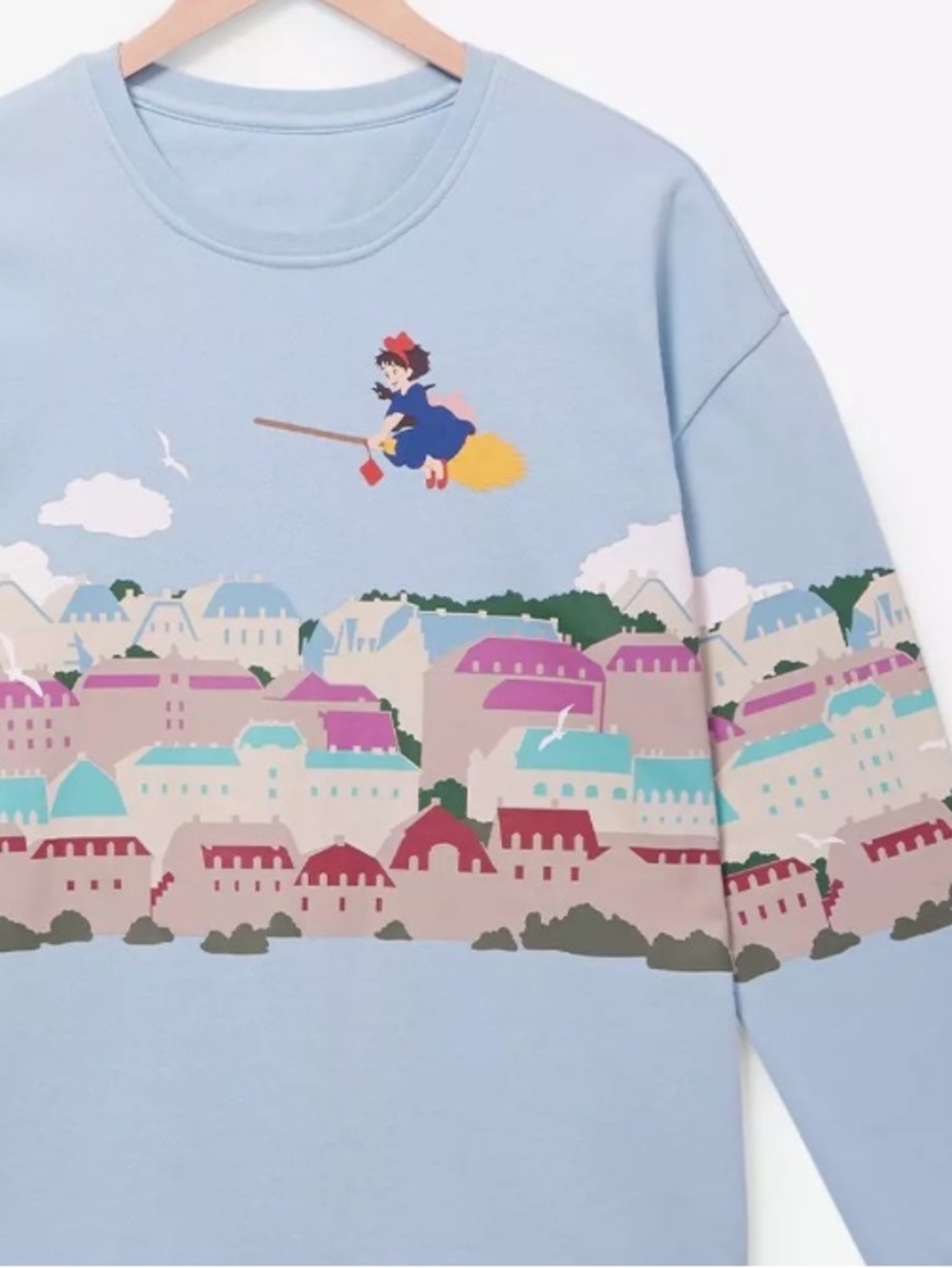 New! Kiki’s Delivery Service Skyline Scenic View Sweatshirt
size 4X NWT